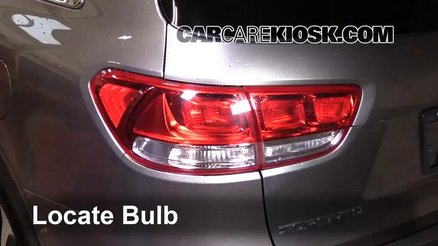 2017 Kia Sorento EX 2.0L 4 Cyl. Turbo Lights Tail Light (replace bulb)
